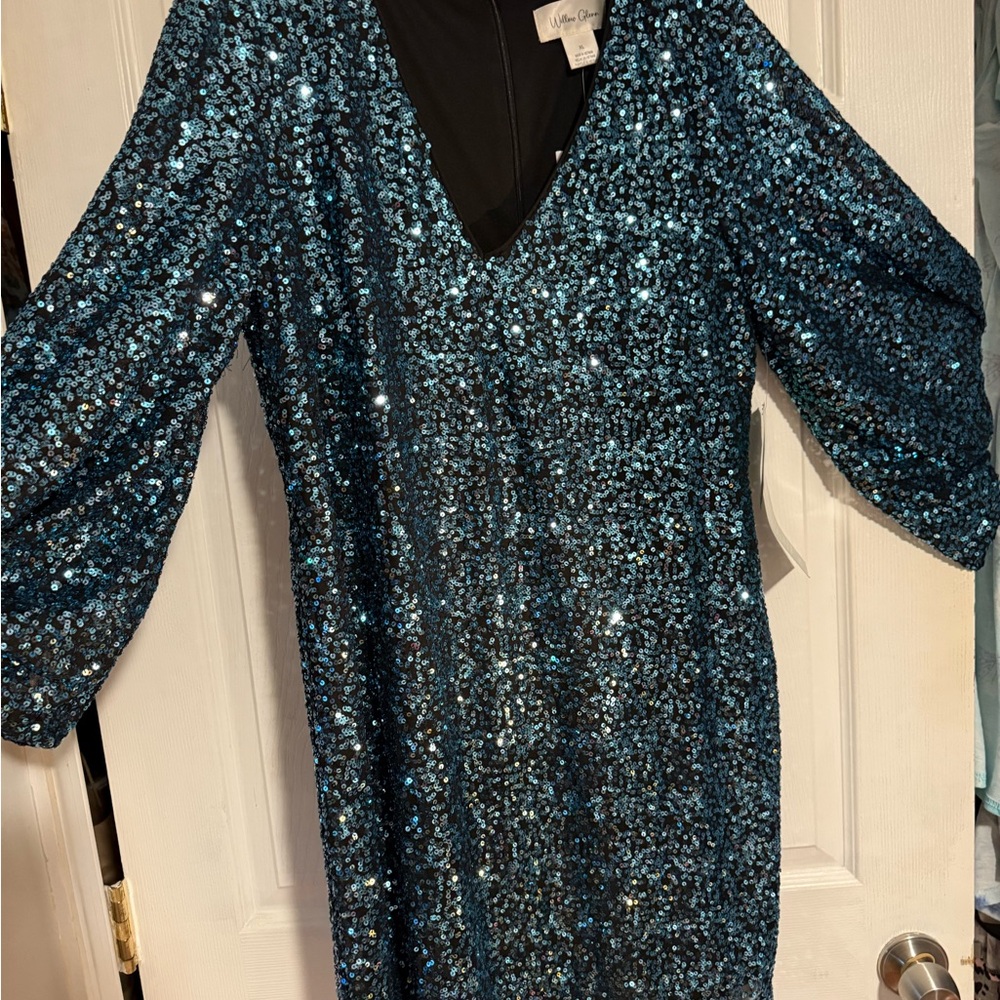 NWT - long sleeve puffy arm blue sequin dress